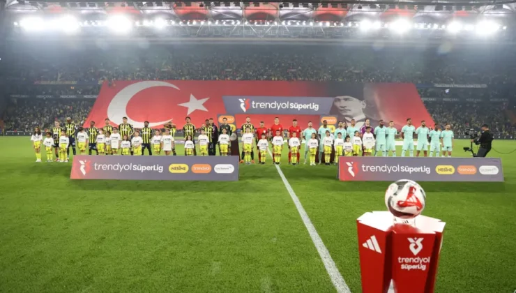 Zirvede dengeler değişti: Fenerbahçe farkı bire indirdi